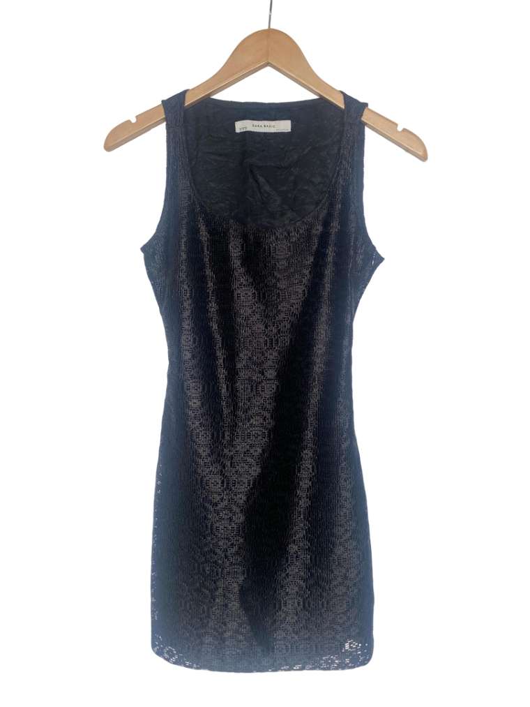 Vestido Negro Corto Encaje Zara