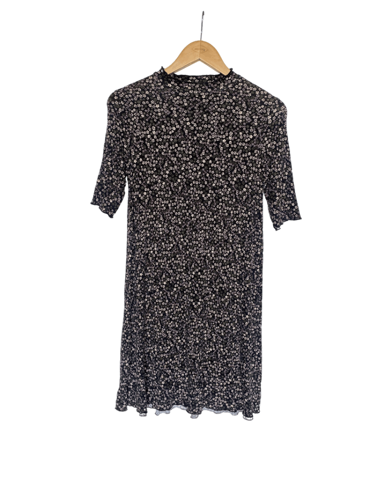 Vestido Floreado Pull & Bear