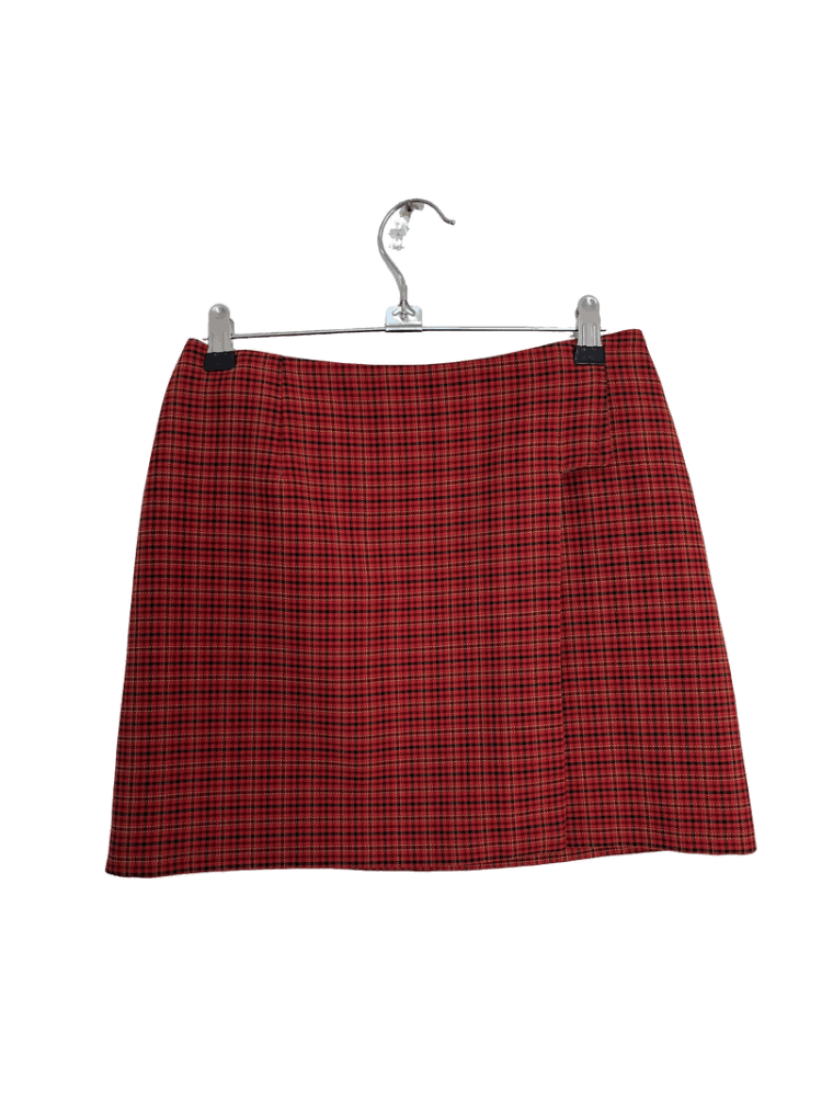 Falda Corta Roja De Cuadro Plegable Marca Stradivarius