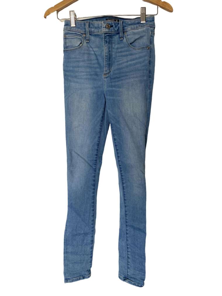 Pantalon skiny jeans roto azul oscuro ABERCROMBIE