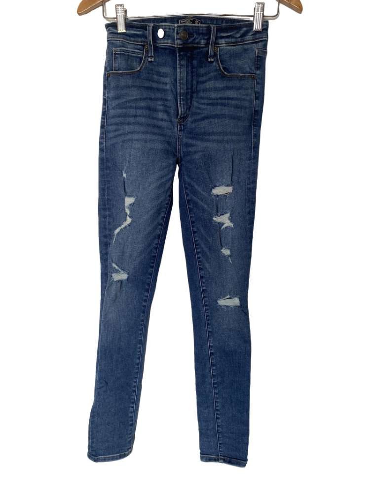 Pantalon skiny jeans roto azul claro ABERCROMBIE