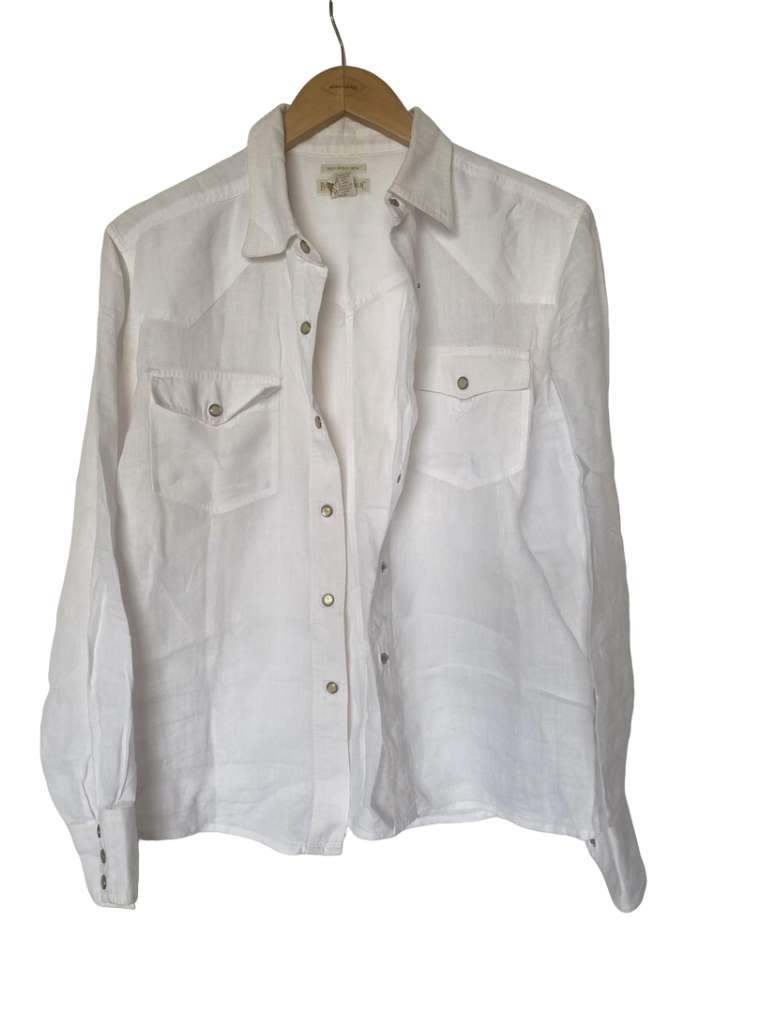 Camisa De Botones Banana Republic Blanca Con Botones De Presion