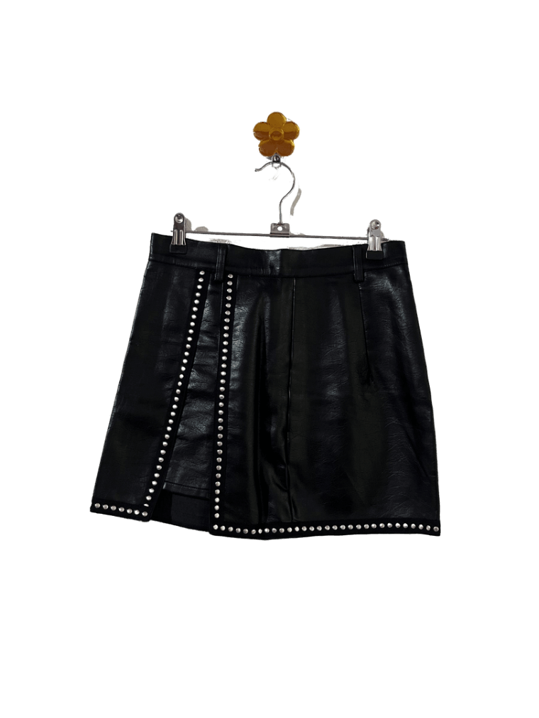 Falda Negra Cuerina