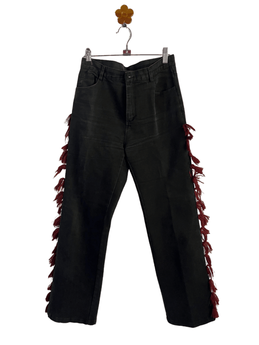Pantalon Negro Con Flecos Rojos