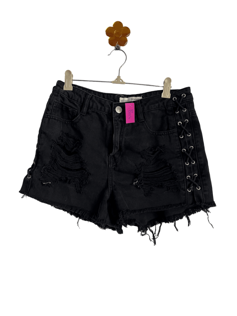 Short Con Costuras A Los Lados Stradivarius