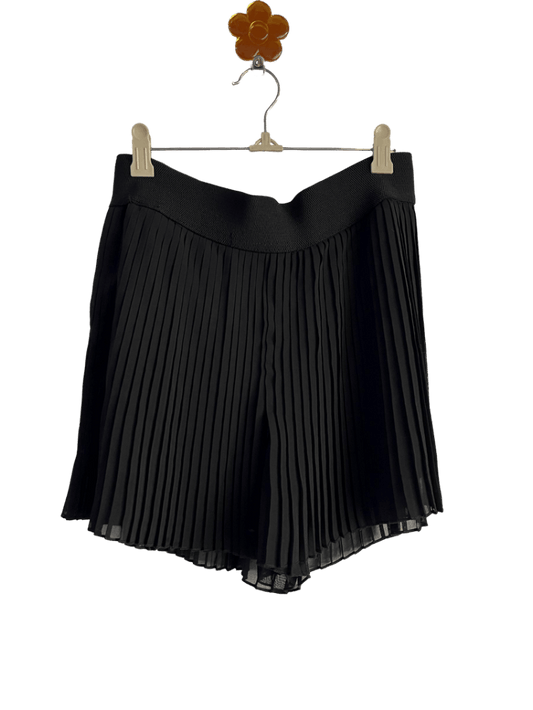 Short Negro Pliegues Mng