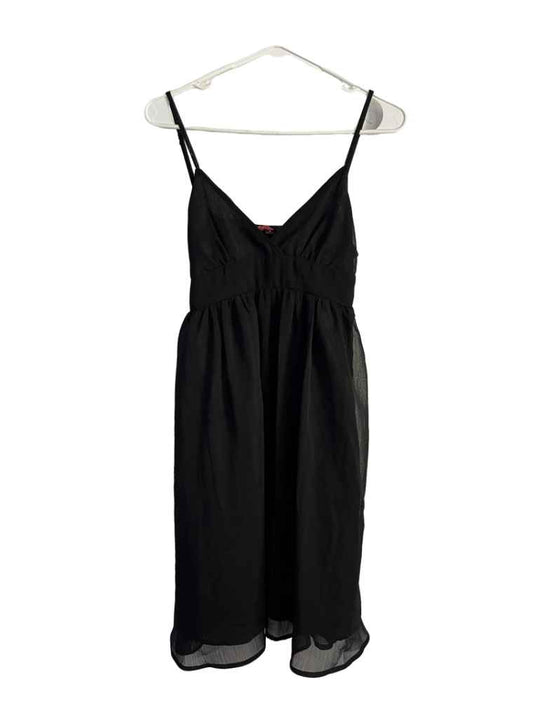 Vestido Negro Corto Escote En V Esponjado Marca Forever 21