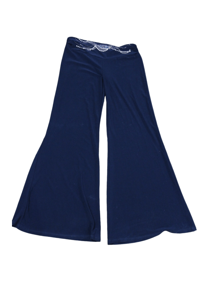 Pantalones Flare Con Detalles En La Cintura